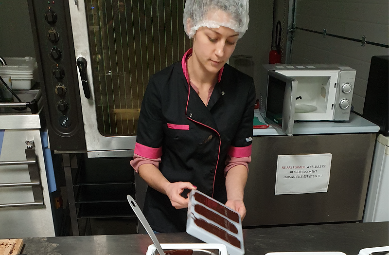 Chocolaterie et industrie chocolatière : de la fève à la tablette